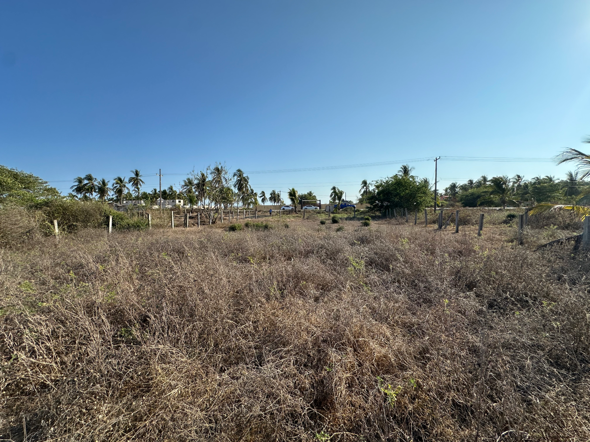 Terreno en venta en San Andres Playa Encantada, Acapulco de Juárez — foto 1 de 8