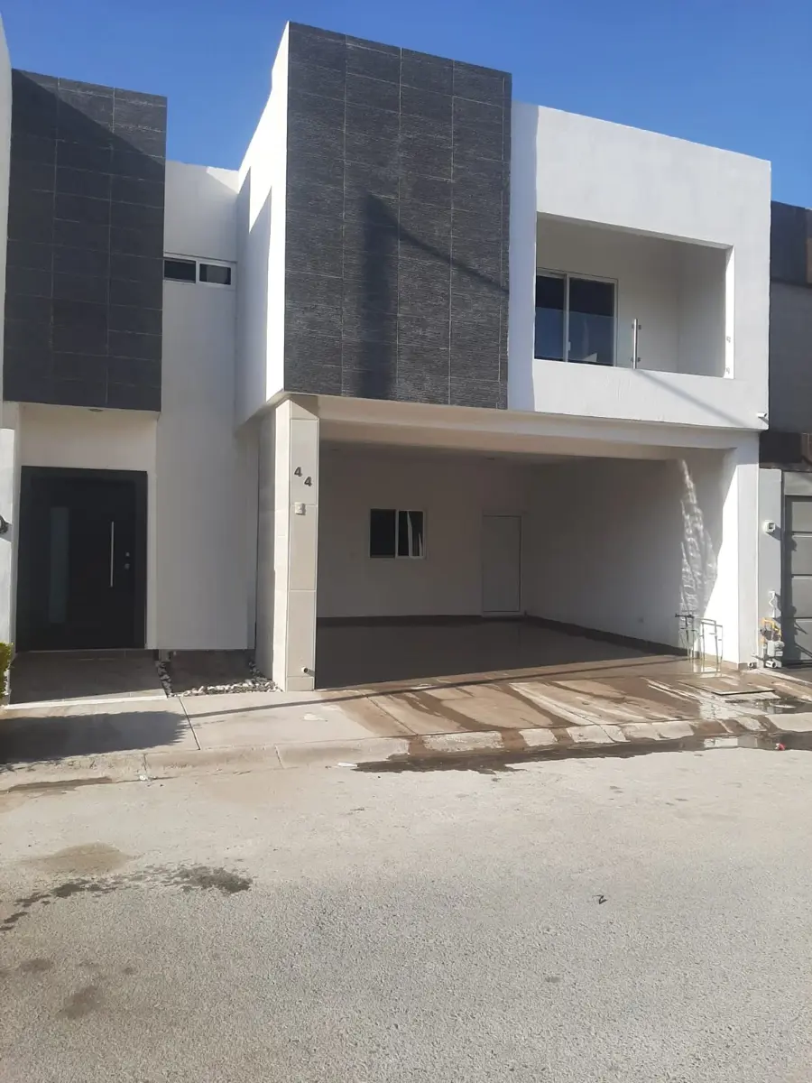 Casa en Venta en Los Viñedos, Torreón, Coahuila de Zaragoza Casa en Venta en Los Viñedos, Torreón, Coahuila de Zaragoza