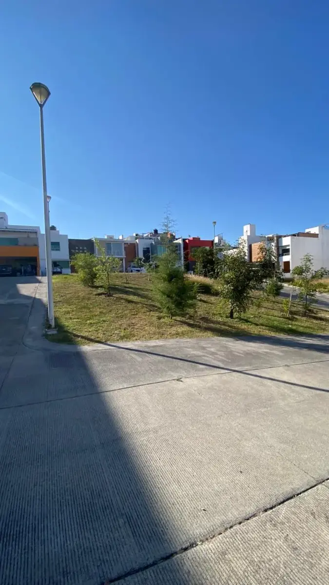 Terreno en venta en Paseo del Parque, Morelia — foto 1 de 4