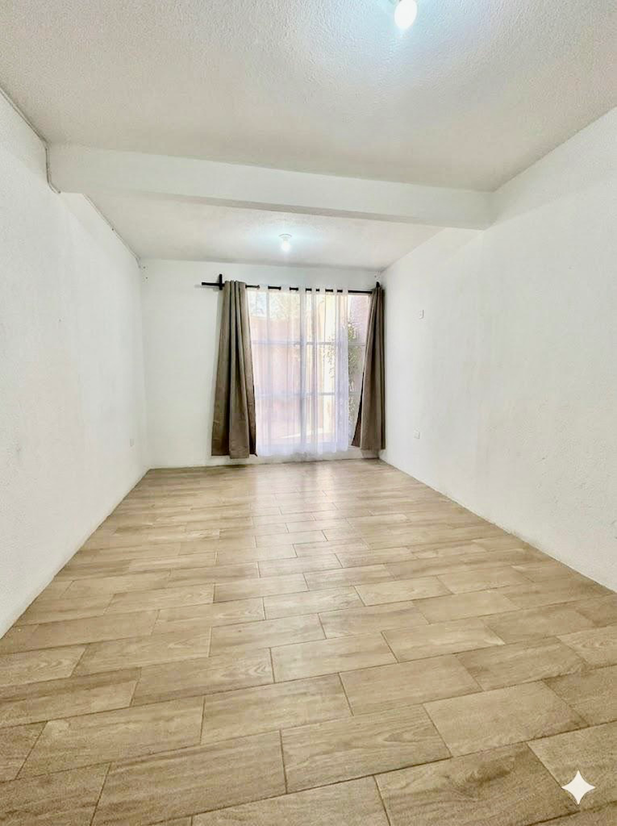 Vista 5 de Casa en Venta, 16 de Septiembre Sur, con 2 recámaras en planta baja