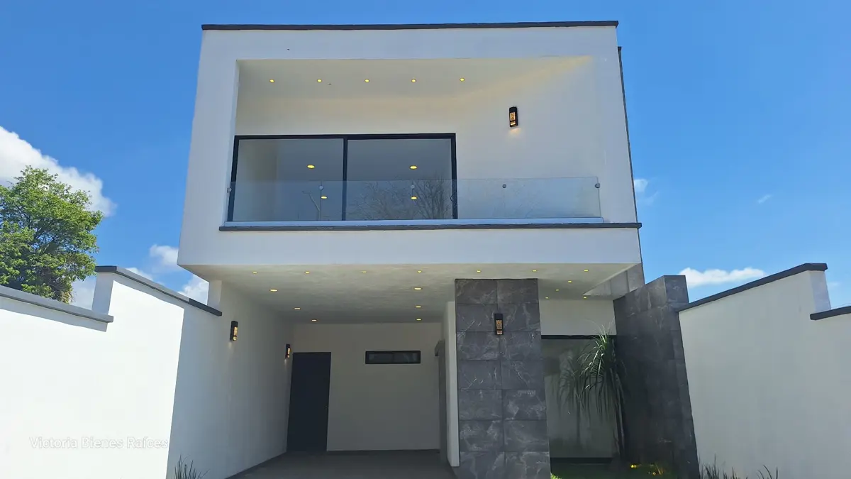 Casa en venta en Los Pinos, Fortín — foto 1 de 28