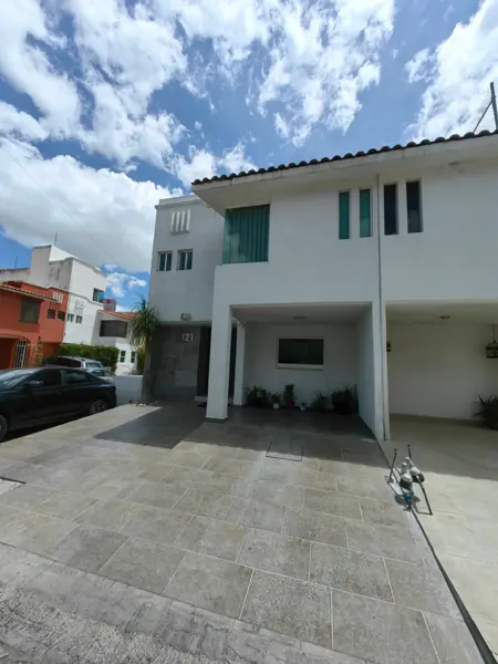 Casa en venta en Bosques del Campestre, León — foto 2 de 18