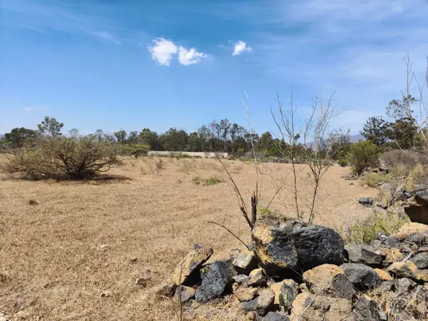 Terreno en venta en La Campiña, Morelia — foto 3 de 3