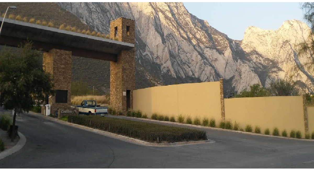Terreno en venta en Vía Cordillera, Santa Catarina — foto 1 de 2