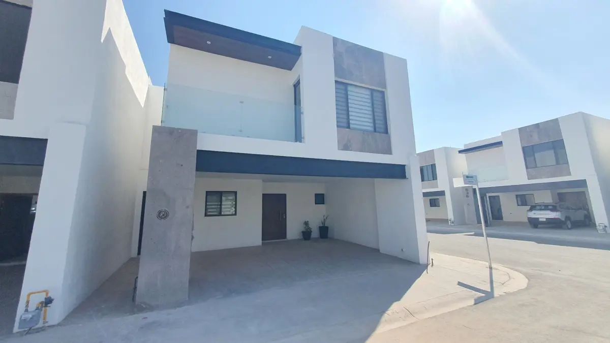 Casa en venta en Los Viñedos, Torreón — foto 1 de 21