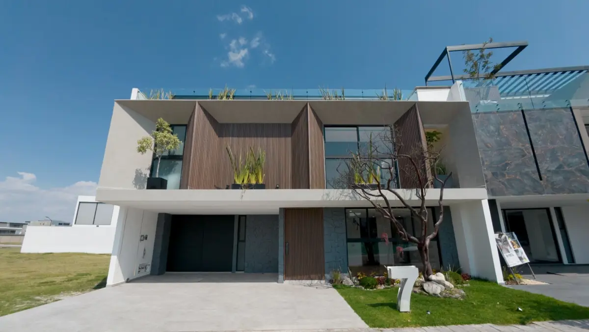 Casa en venta en Lomas de Angelópolis II, San Andrés Cholula — foto 1 de 18