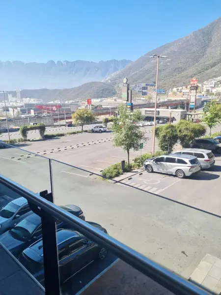 Local en renta en Colinas de San Jeronimo, Monterrey — foto 3 de 6