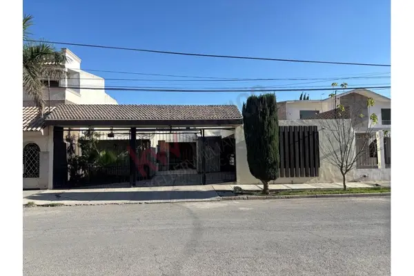 Casa en venta en El Campestre, Gómez Palacio — foto 2 de 13