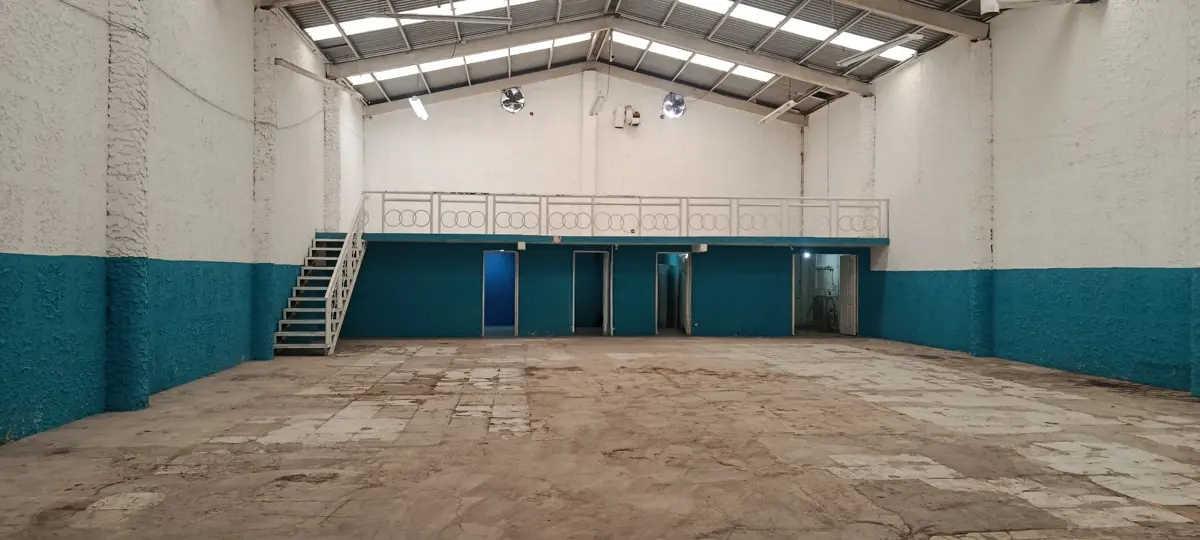 Bodega en renta en San Pedro, Iztacalco — foto 1 de 7