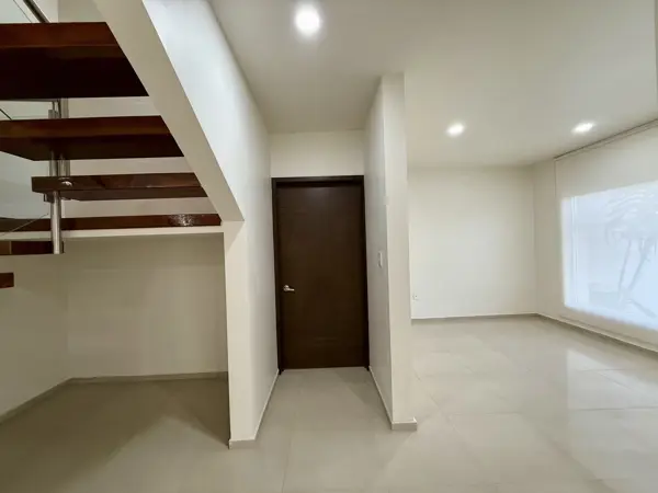 Casa en venta en El Portezuelo, Mineral de la Reforma — foto 2 de 24