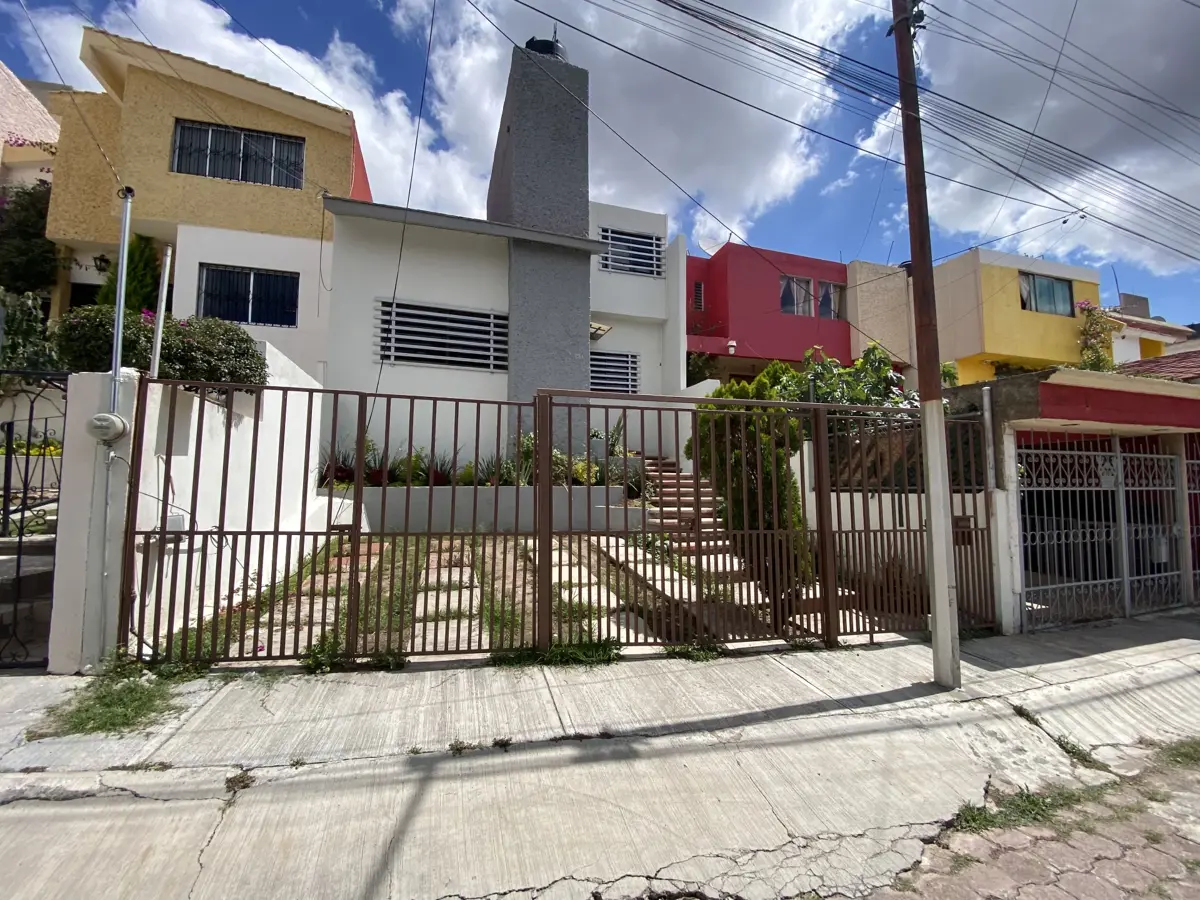 Casa en venta en Lomas Residencial Pachuca, Pachuca de Soto — foto 1 de 28