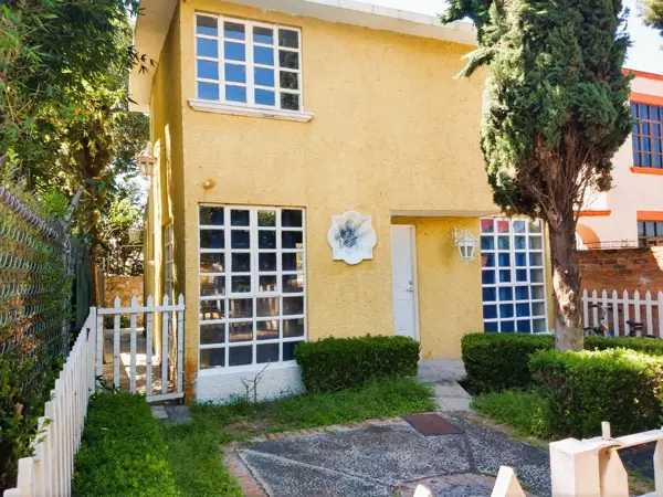 Casa en venta en Ana María Gallaga, Morelia — foto 2 de 17