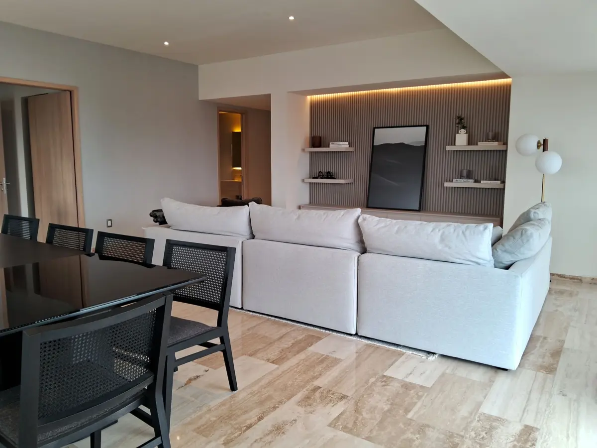 Departamento en venta en Hacienda de las Palmas, Huixquilucan — foto 1 de 16