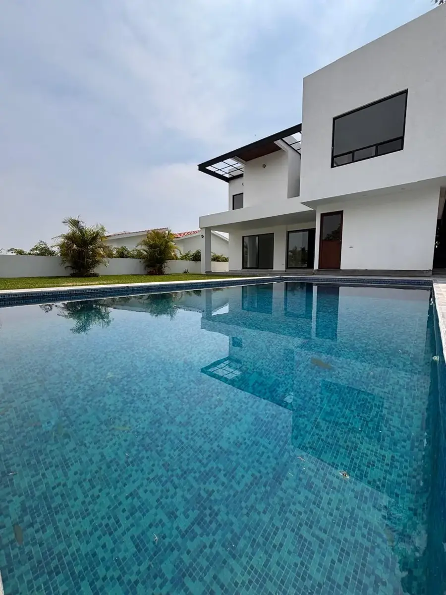 Casa en venta en Lomas de Cocoyoc, Atlatlahucan — foto 1 de 22