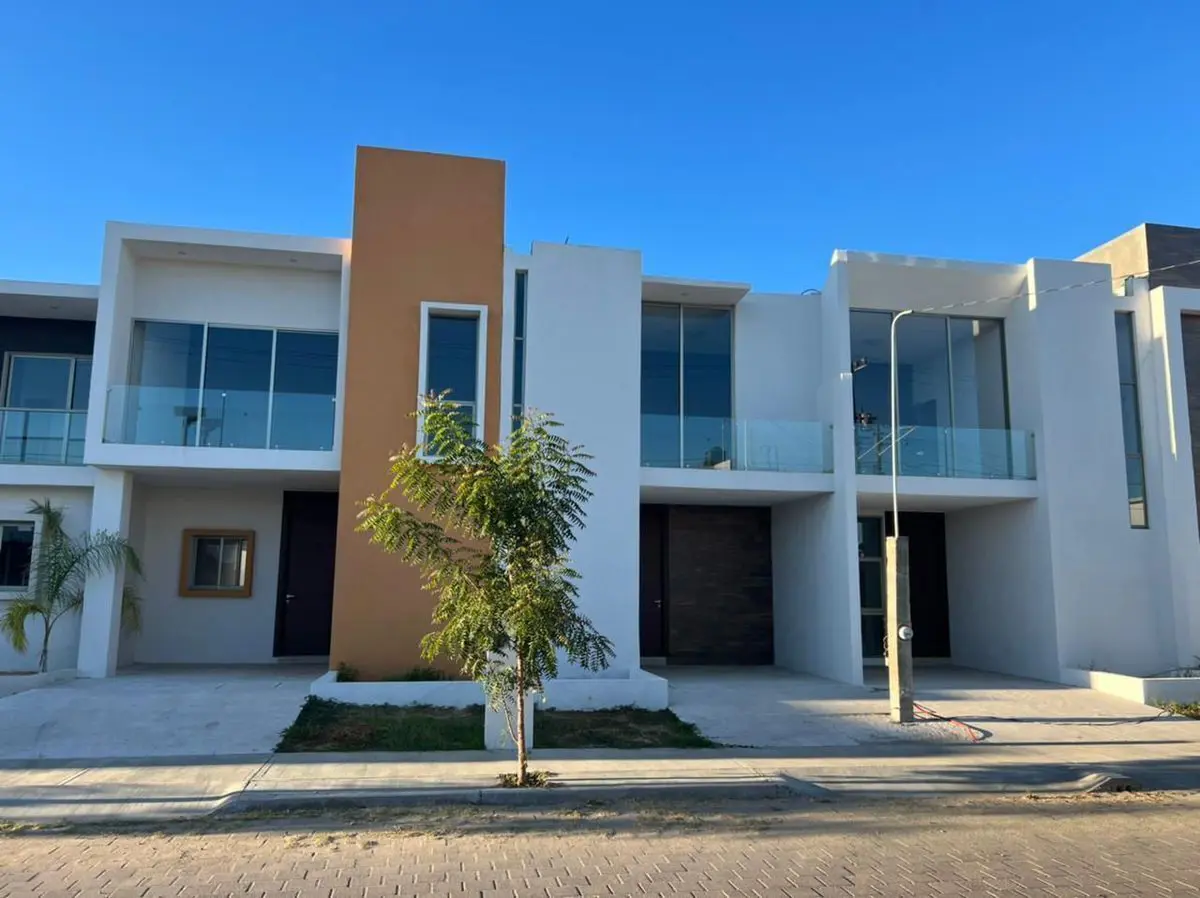 Casa en venta en Soleares, Manzanillo — foto 1 de 14
