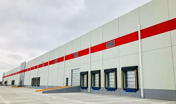 Amplia nave industrial en renta en Tultepec — foto 1 de 9