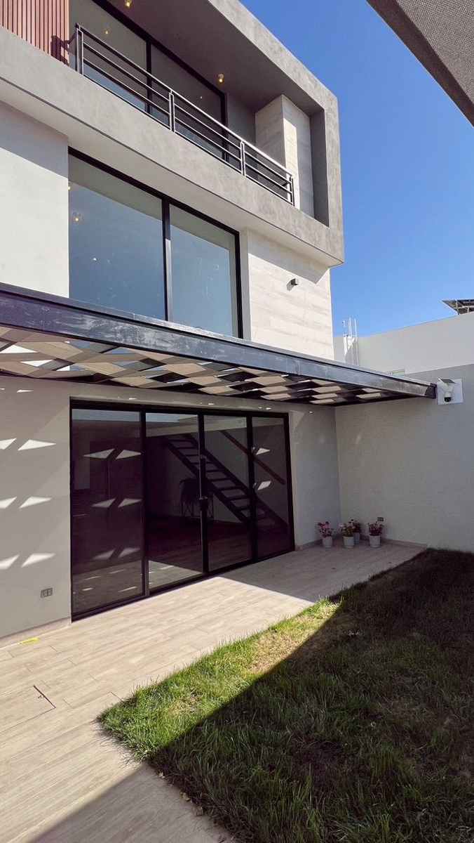Casa en venta en Santa Bárbara, Torreón — foto 1 de 9
