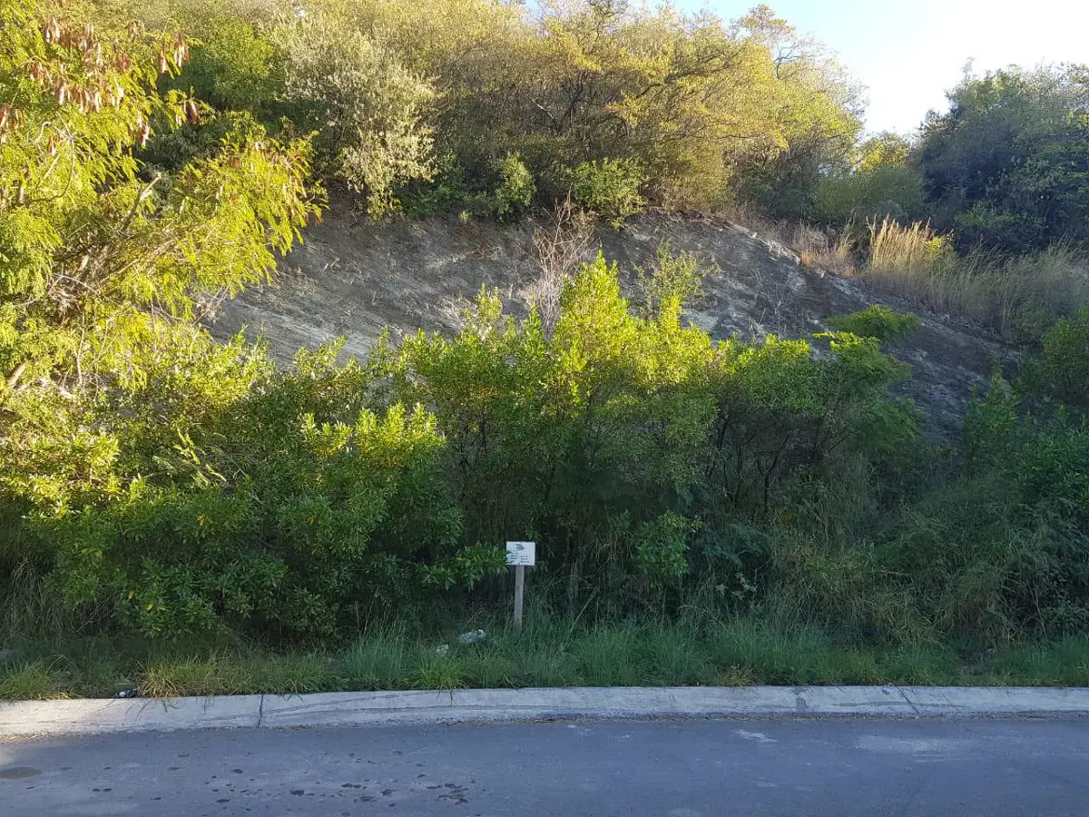 Terreno en venta en Las Águilas, Guadalupe — foto 1 de 4