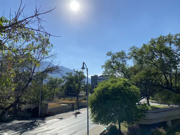 Departamento en venta en Del Valle, San Pedro Garza García — foto 2 de 3