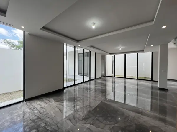 Casa en venta en El Uro, Monterrey — foto 3 de 36