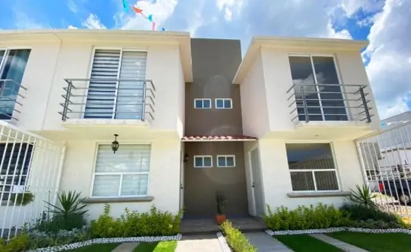 SE VENDE CASA DE 3 HABITACIONES A PRECIO DE REMATE, EN BARRIO DE LA CRUZ, SAN JUAN DEL RIO, QRO.