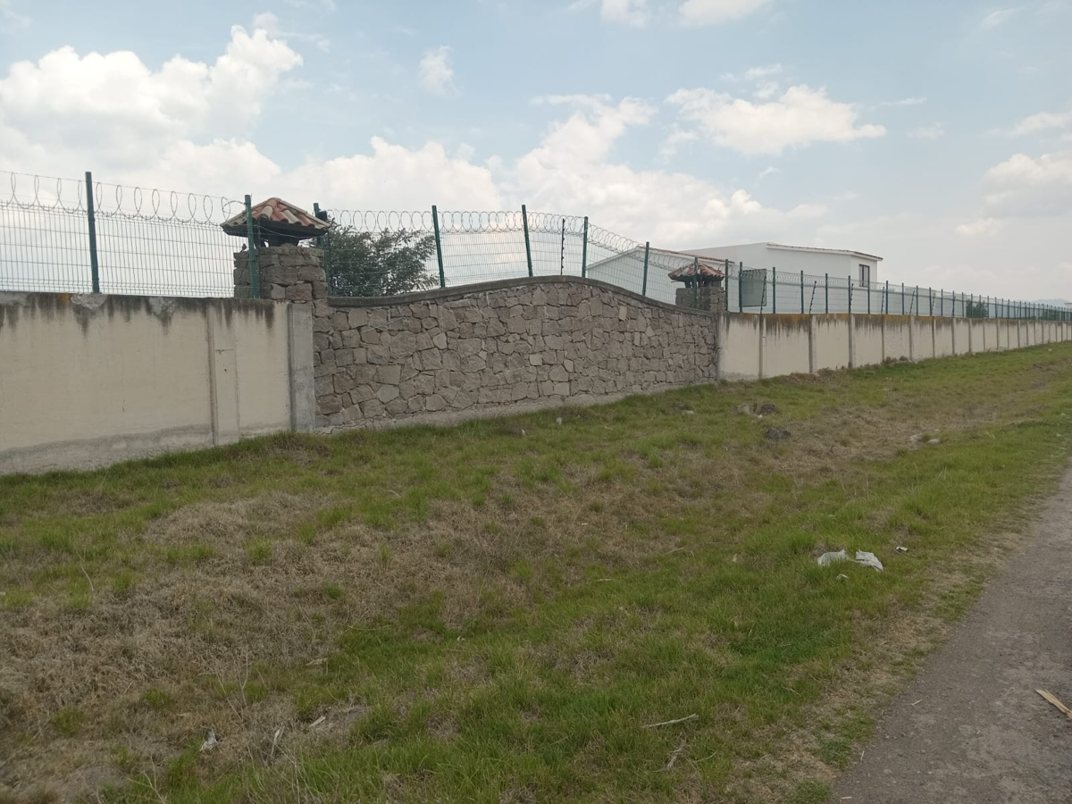 Terreno en venta en San Miguel Totocuitlapilco, Metepec — foto 1 de 3