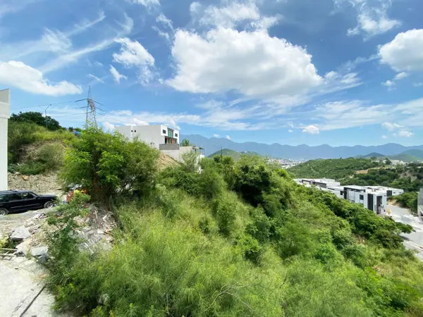 TERRENO RESIDENCIAL EN VENTA JARDINES DE VALLE ALTO ZONA CARRETERA NACIONAL MONTERREY