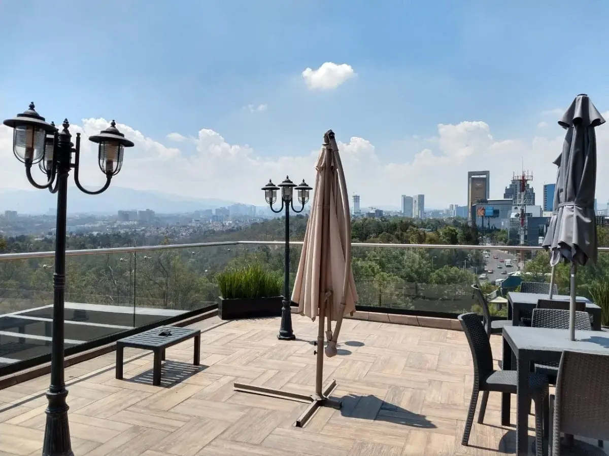 Oficina en renta en Lomas Altas, Miguel Hidalgo — foto 1 de 10