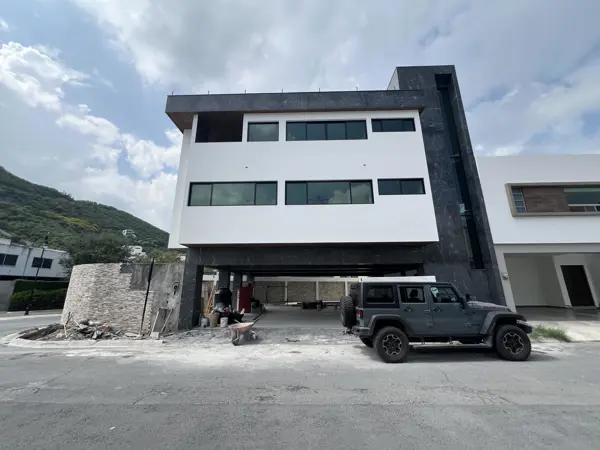 Casa en venta en Lagos del Vergel, Monterrey — foto 3 de 31