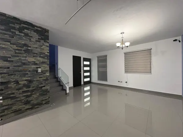 Casa en venta en Cerradas de Valle Alto, Monterrey — foto 3 de 13
