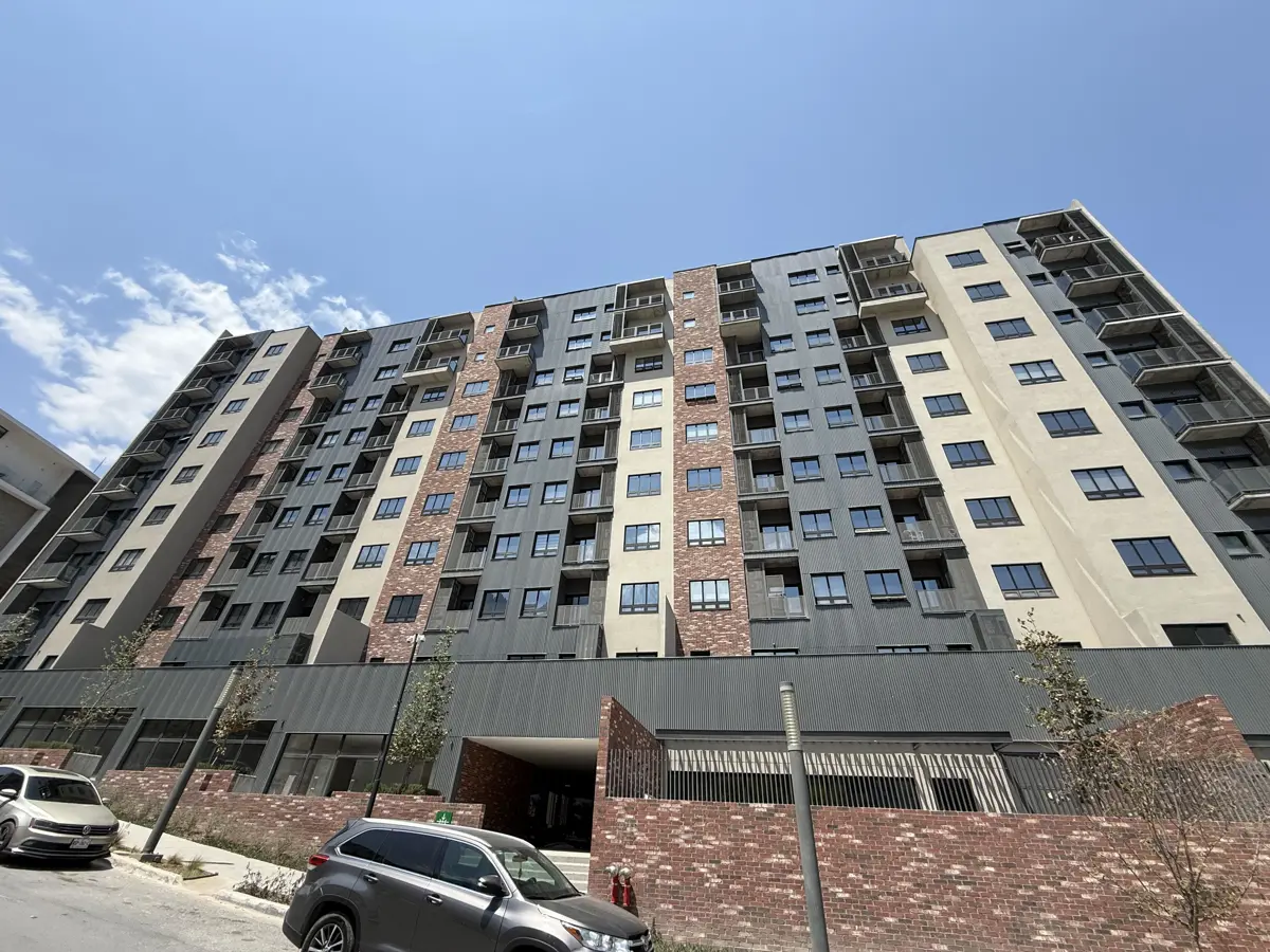 Departamento en venta en Vía Cordillera, Santa Catarina — foto 1 de 20