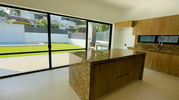Casa en venta en Lomas de Cocoyoc, Atlatlahucan — foto 2 de 10