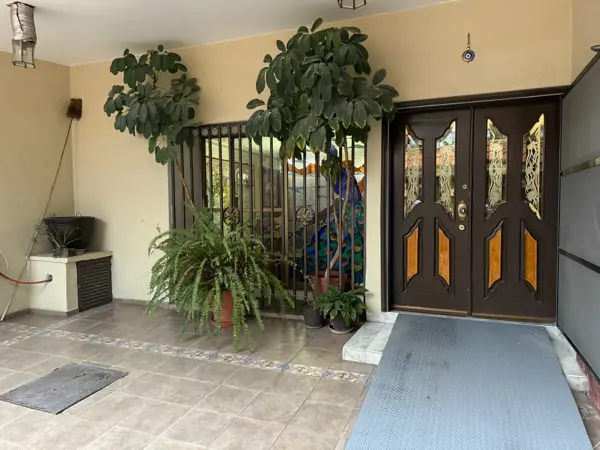 Casa en venta en Jardines Del Sol, Zapopan — foto 2 de 15