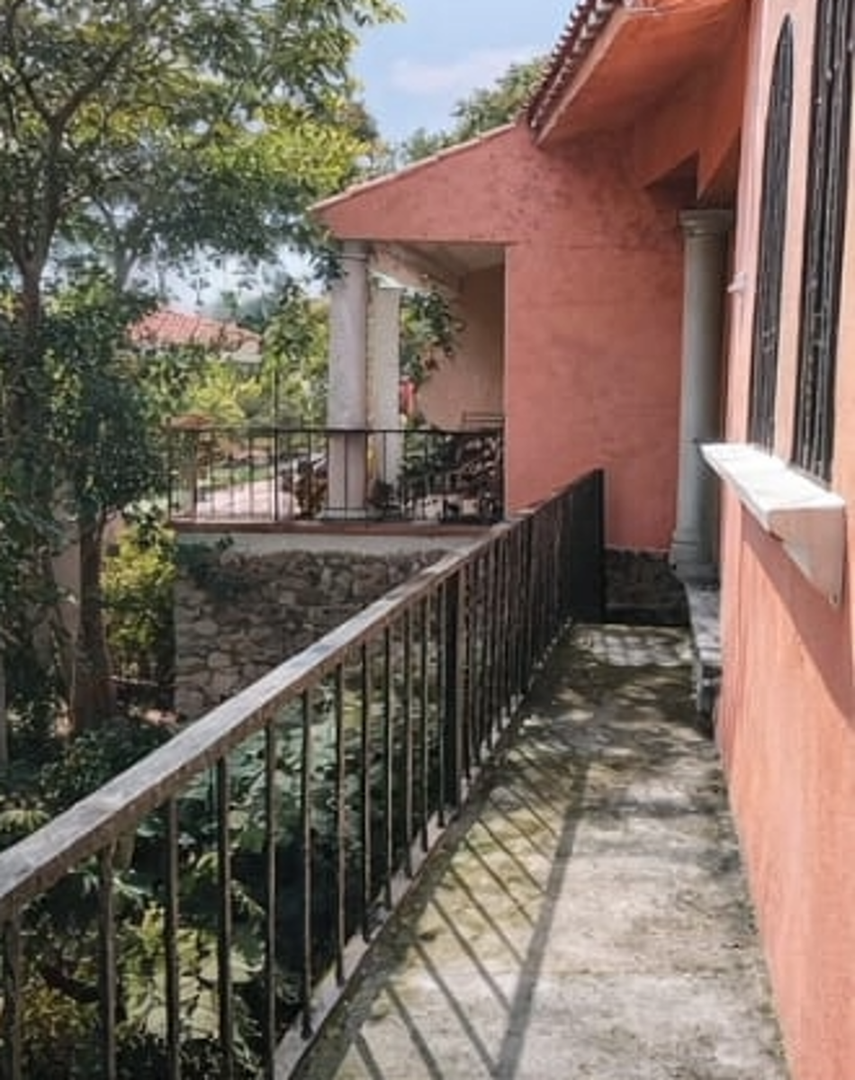 Casa en venta en Las Palmas, Cuernavaca — foto 1 de 5