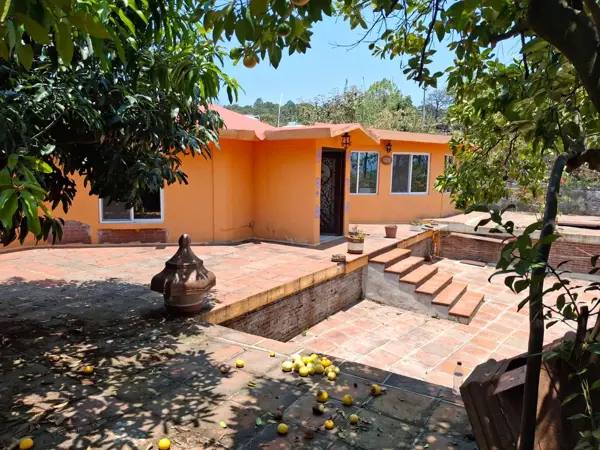 Casa en venta en Del Bosque, Cuernavaca — foto 2 de 48