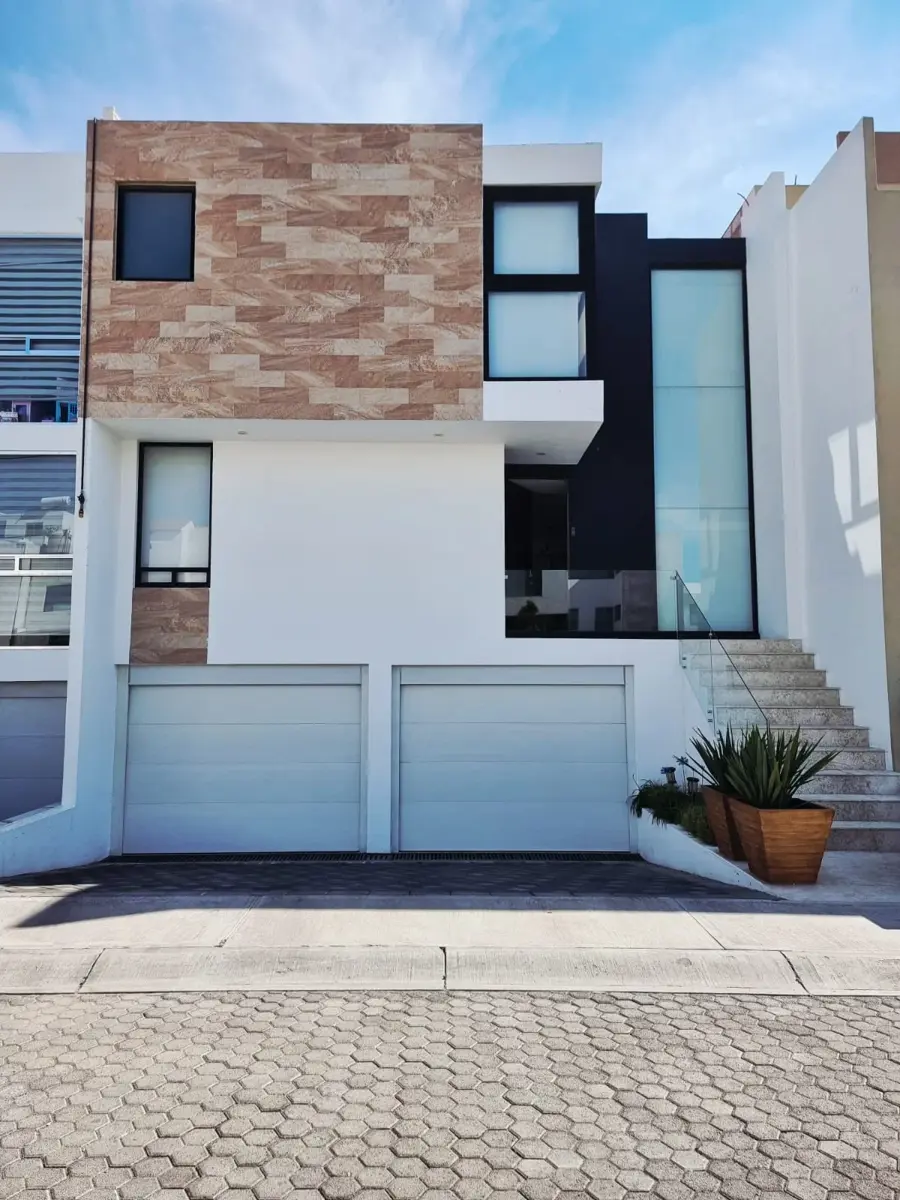 Casa en venta en Zona Plateada, Pachuca de Soto — foto 1 de 27