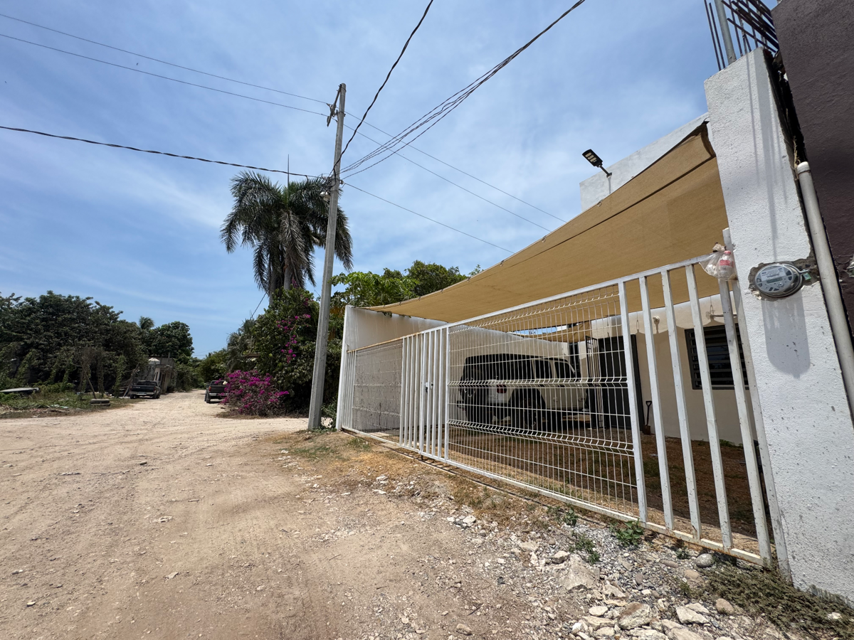 Casa en venta en Las Américas, Lázaro Cárdenas — foto 1 de 15