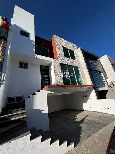 Casa en venta en Residencial Lago Esmeralda, Atizapán de Zaragoza — foto 2 de 28
