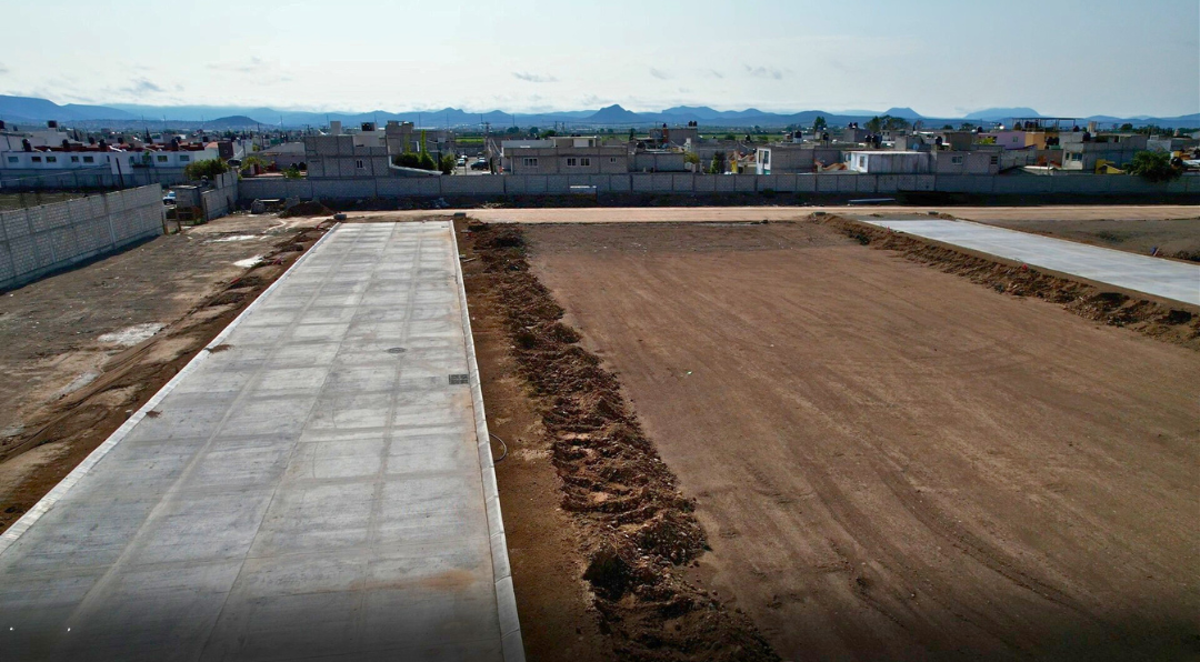 Terreno en venta en Pachuquilla, Mineral de la Reforma — foto 1 de 6