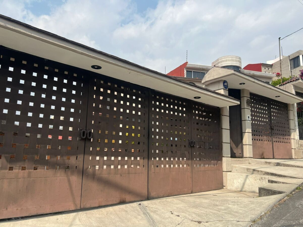 Casa en venta en Paseos del Bosque, Naucalpan de Juárez — foto 3 de 37