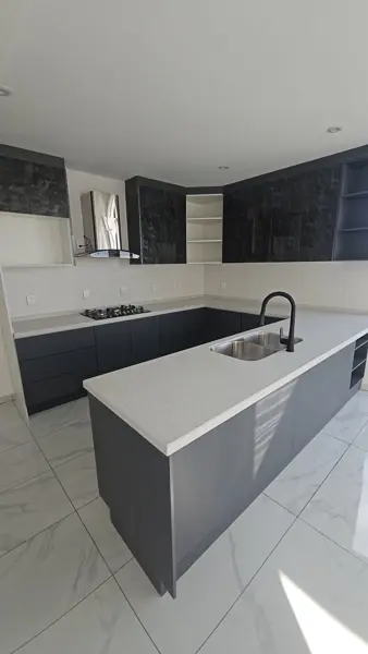 Casa en venta en El Portezuelo, Mineral de la Reforma — foto 2 de 23