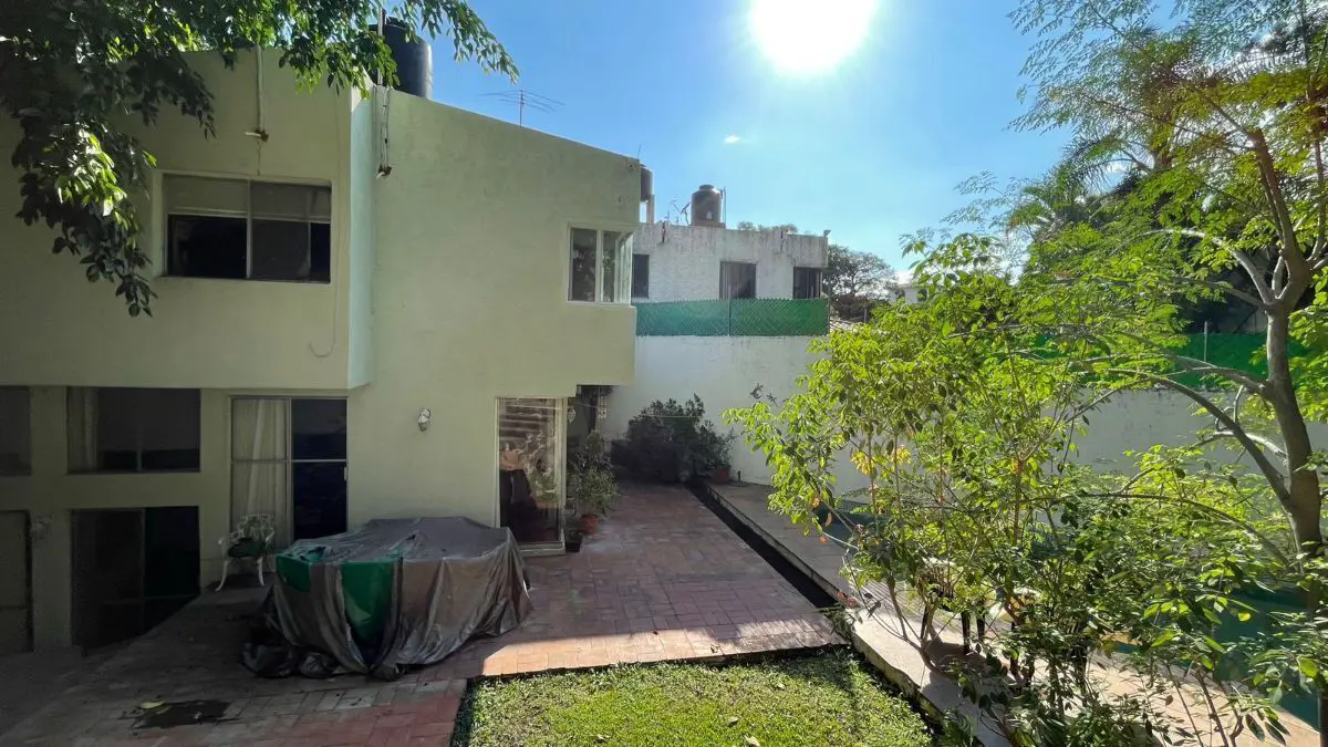 Casa en venta en Delicias, Cuernavaca — foto 1 de 34