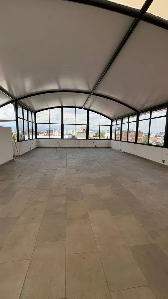 Edificio en venta en San Javier, Tlalnepantla de Baz — foto 1 de 36
