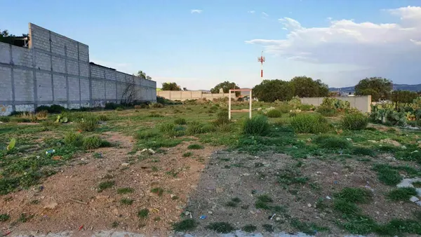 Terreno en venta en Pachuquilla, Mineral de la Reforma — foto 3 de 13