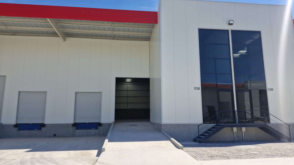 Bodega en renta en Calamanda, El Marqués — foto 1 de 8