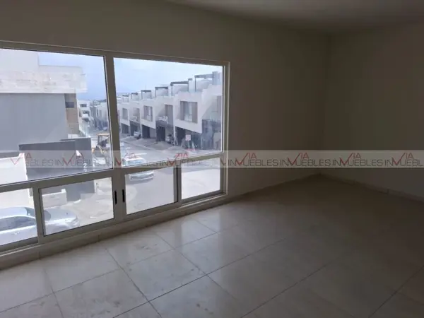 Casa en renta en Santoral, García — foto 3 de 16
