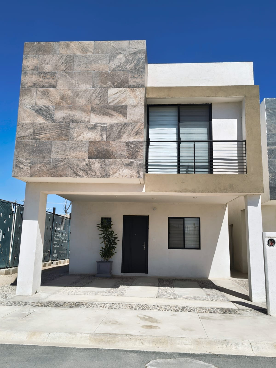 Casa en venta en Nogalera Residencial, Gómez Palacio — foto 1 de 13