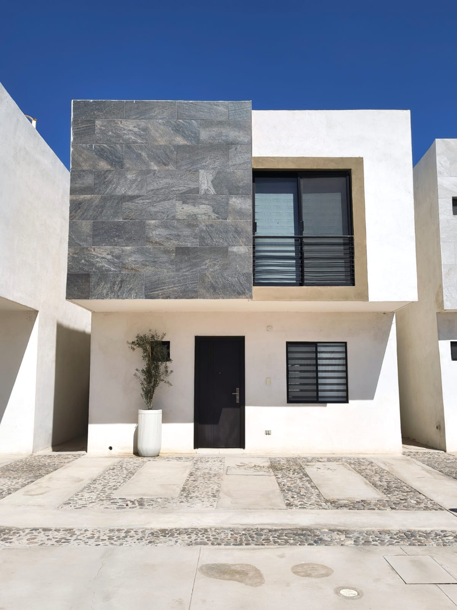 Casa en venta en Nogalera Residencial, Gómez Palacio — foto 1 de 13