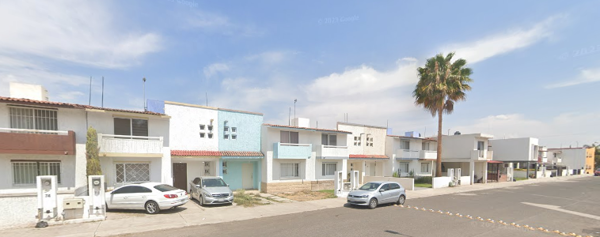 Casa en venta en Santuarios del Cerrito, Corregidora — foto 2 de 14