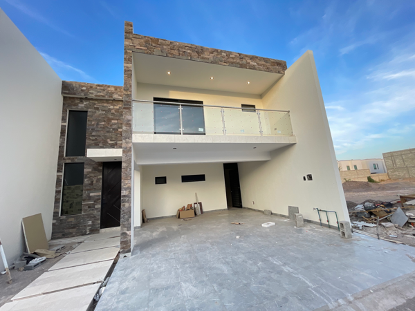 Casa en venta en Los Viñedos, Torreón — foto 2 de 25